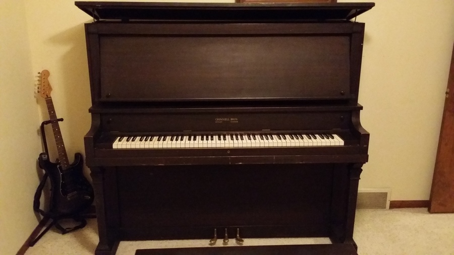 grinnell brothers piano serial number